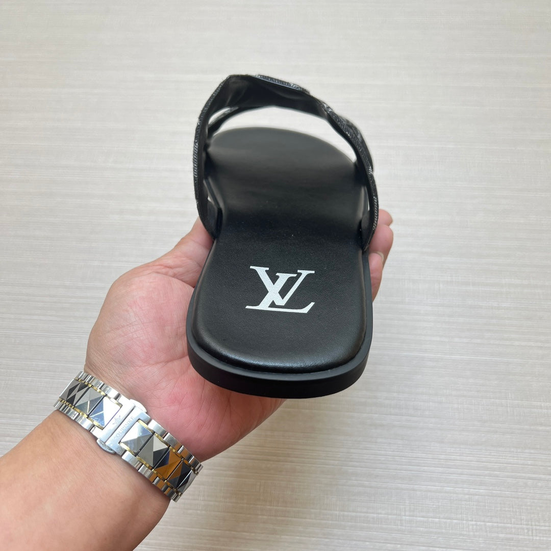 54E29ZDE Stylish slippers