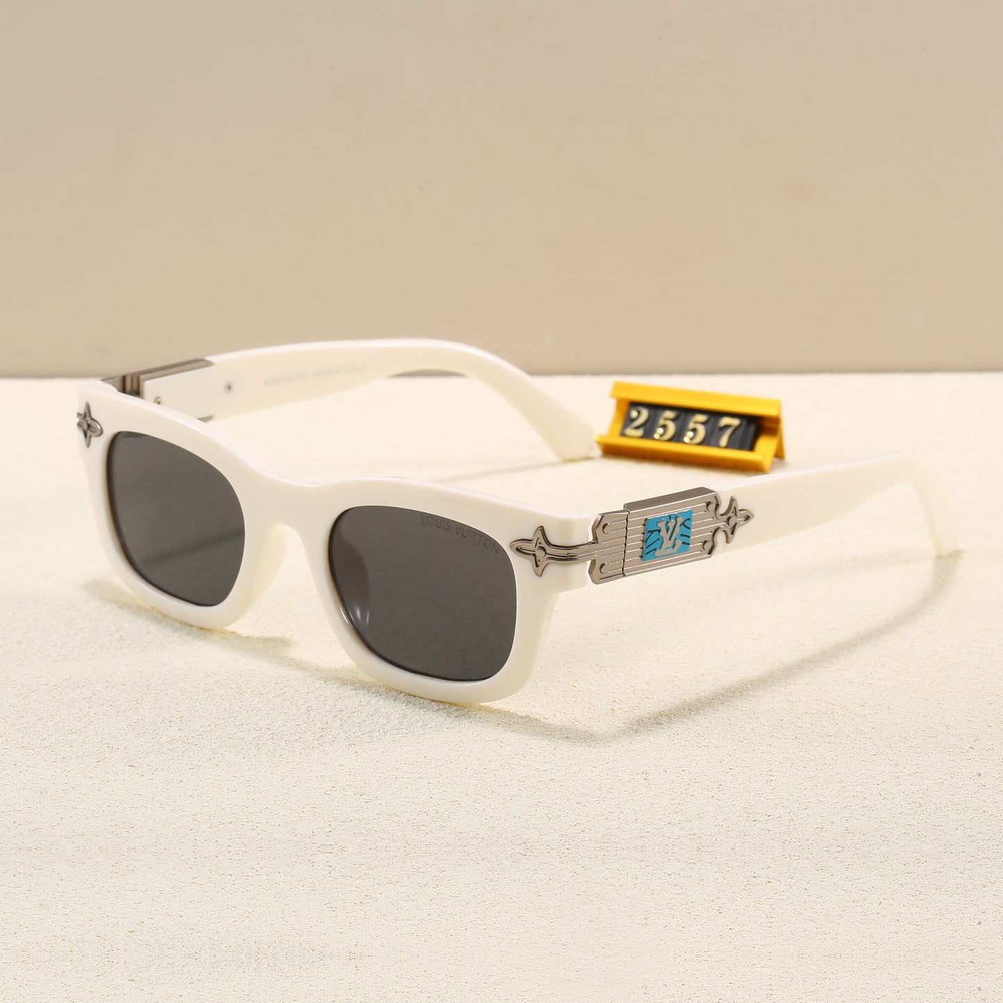 285RE30TDE Stylish Sunglasses