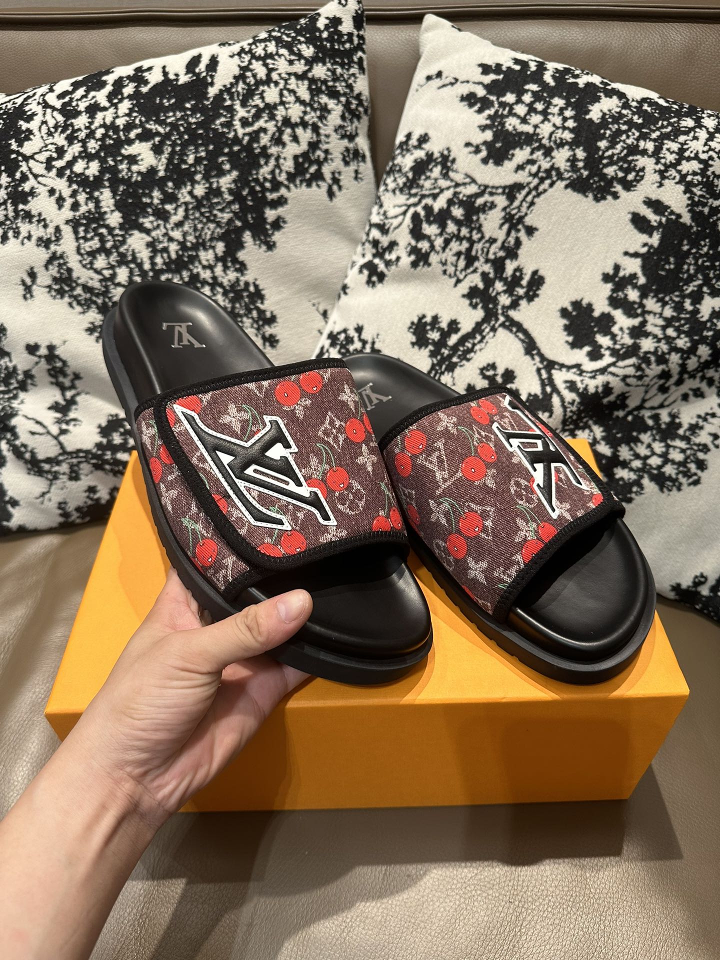 285ZE28ZDE Stylish leather Shoes