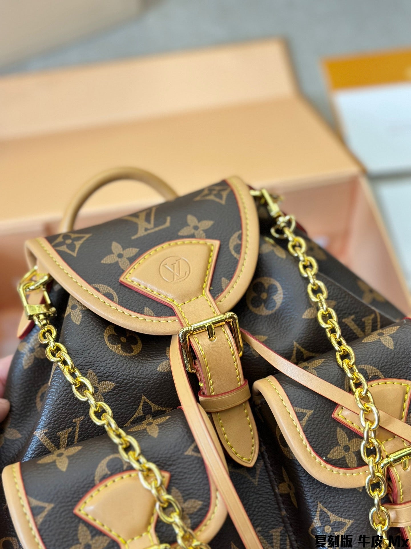 6XE248BDE Stylish leather bag 