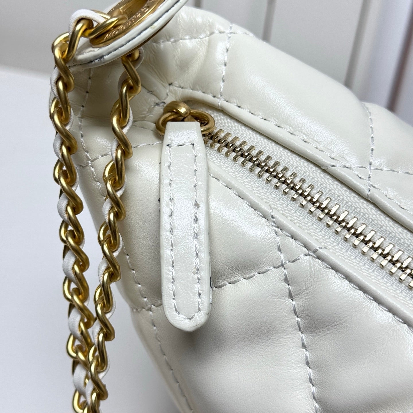 15RC14BDE Stylish leather bag