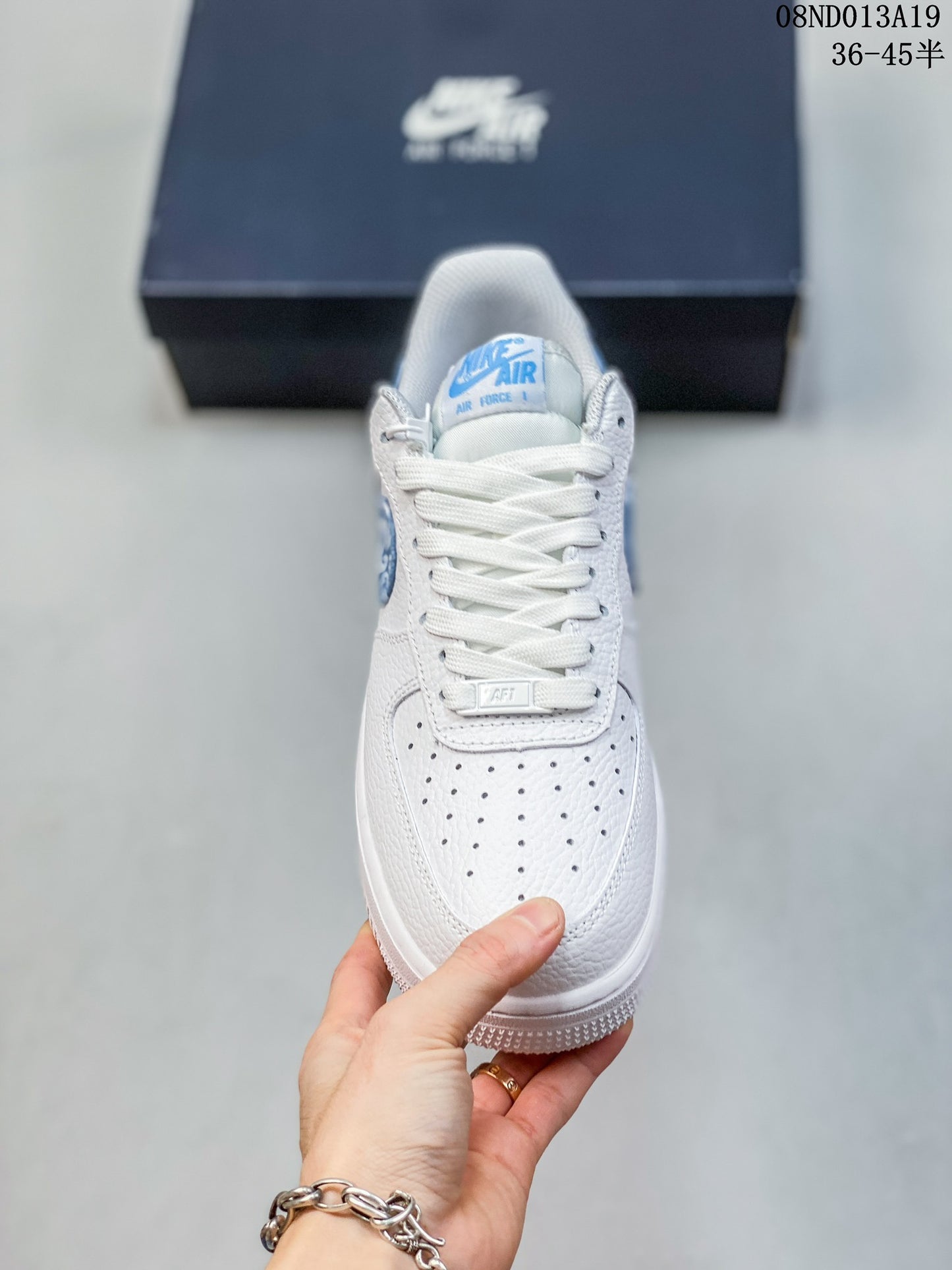 4YN45ZDE Stylish Sneakers（No box, special offer）