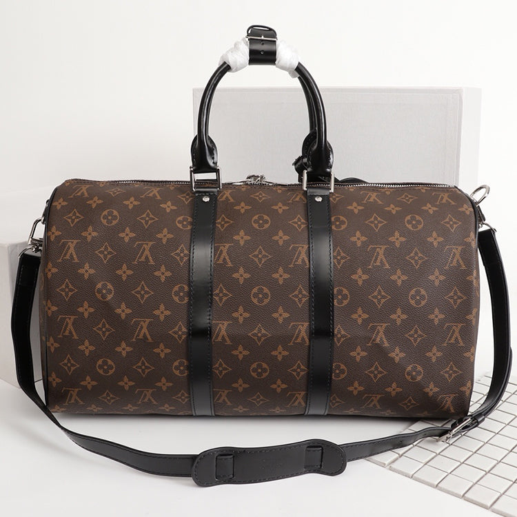 1E93BDE Stylish leather luggage bags