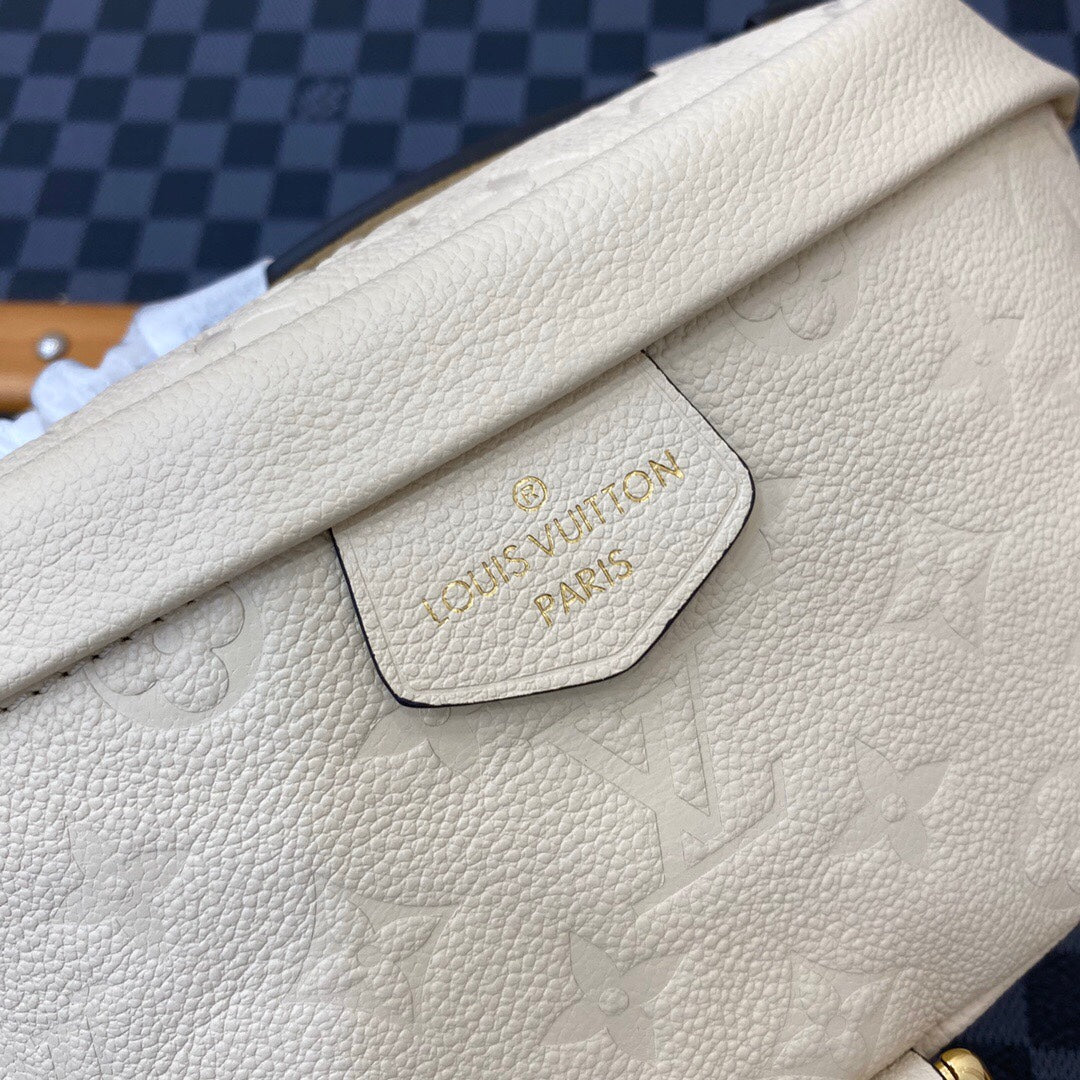 2XE299BDE Stylish leather bag 