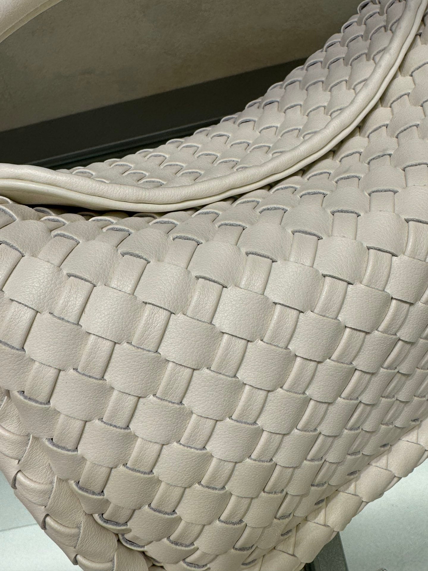 1XA83BDE Stylish leather bag