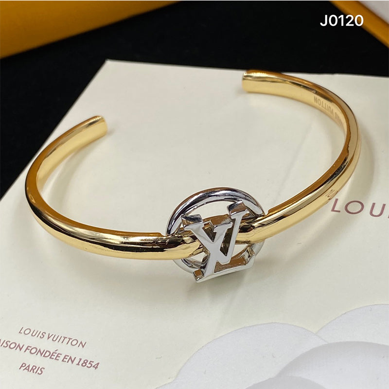 3E484KDE Stylish Bracelets