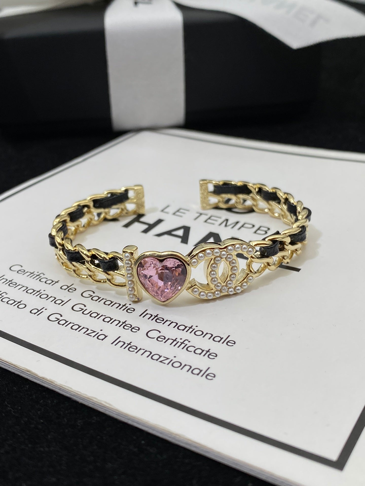 1XC300KDE Stylish Bracelets