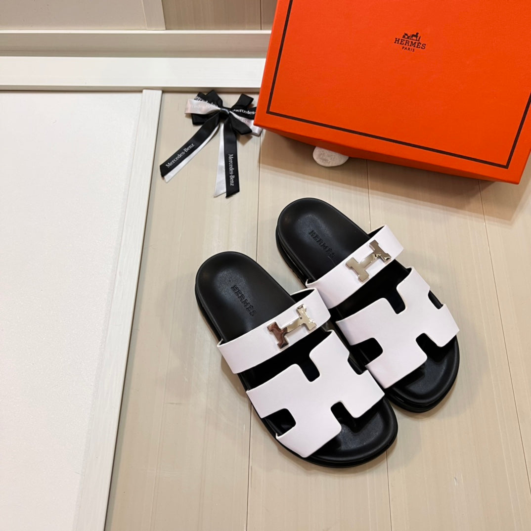 14H206ZDE Stylish Slippers