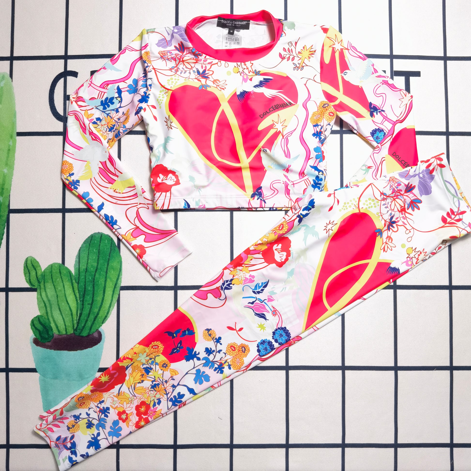 14A143YDE Stylish Long sleeve swimsuit