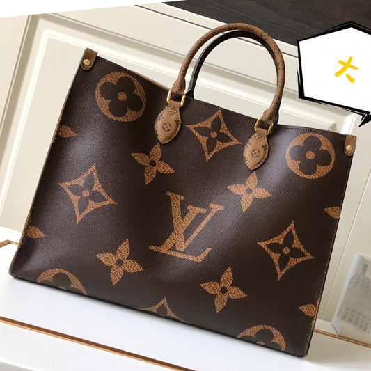 1E41BDE Stylish leather bag 