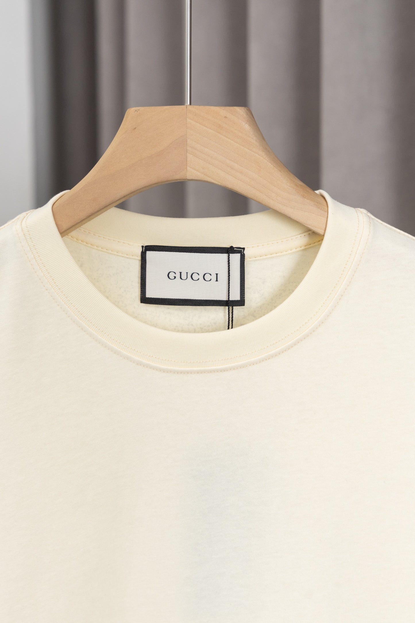 1ZB549UDE Stylish T-shirts
