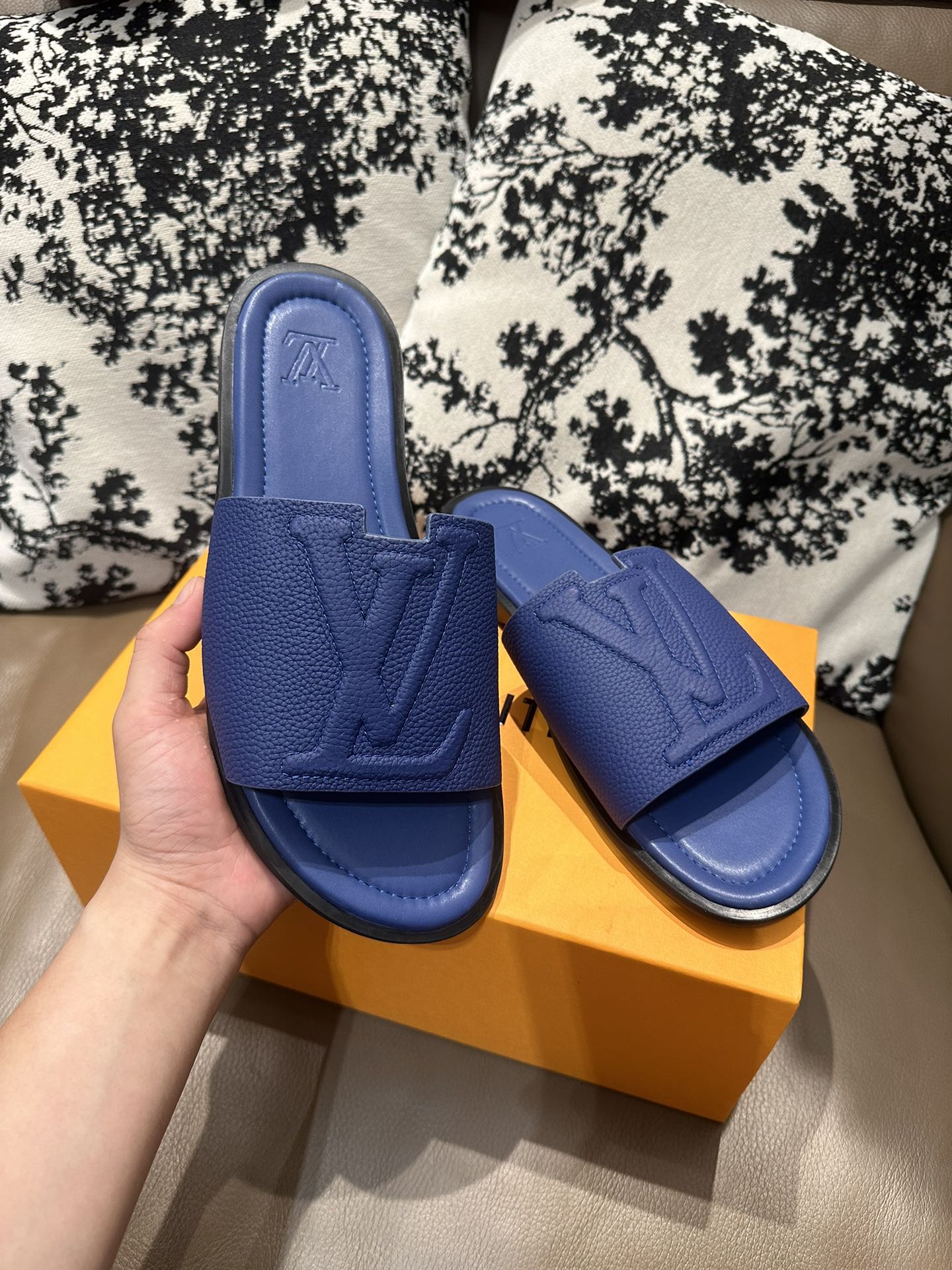 285ZE25ZDE Stylish leather Shoes
