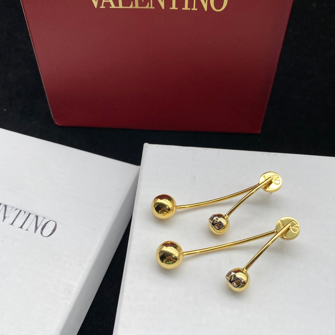 1YVL234EDE Stylish Earrings