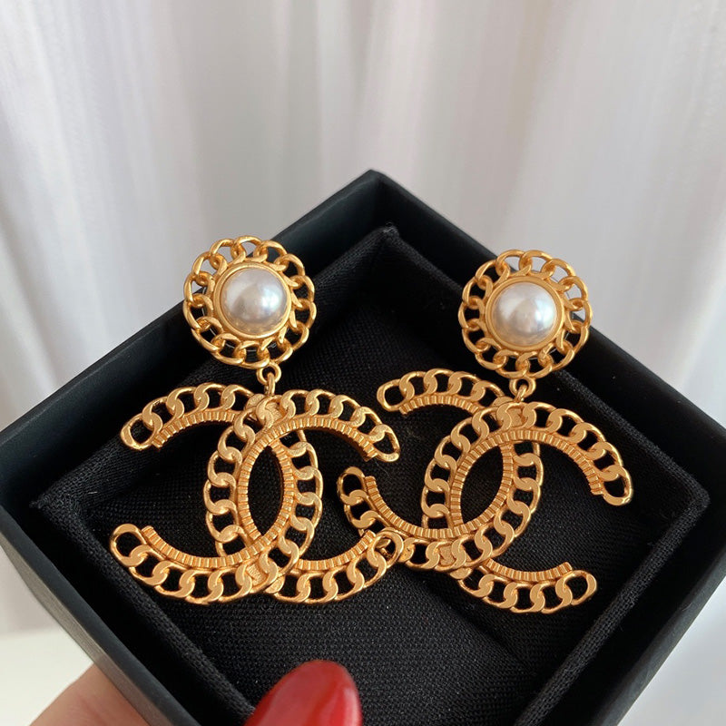 14C99EDE Stylish Earrings