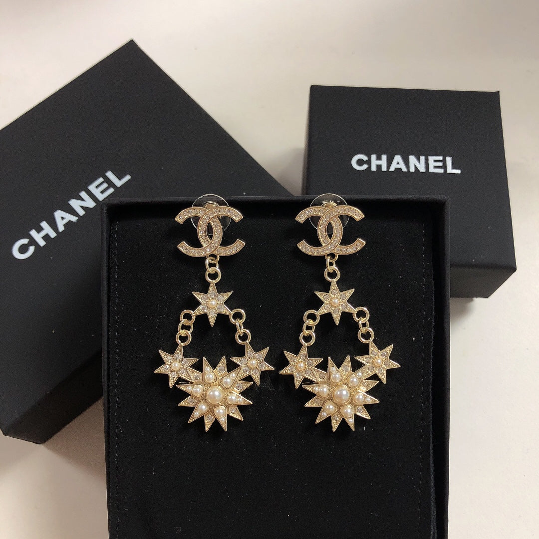 1YC159EDE Stylish Earrings