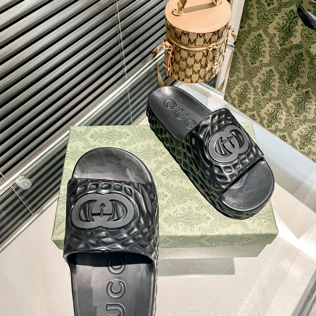 14B185ZDE Stylish Slippers