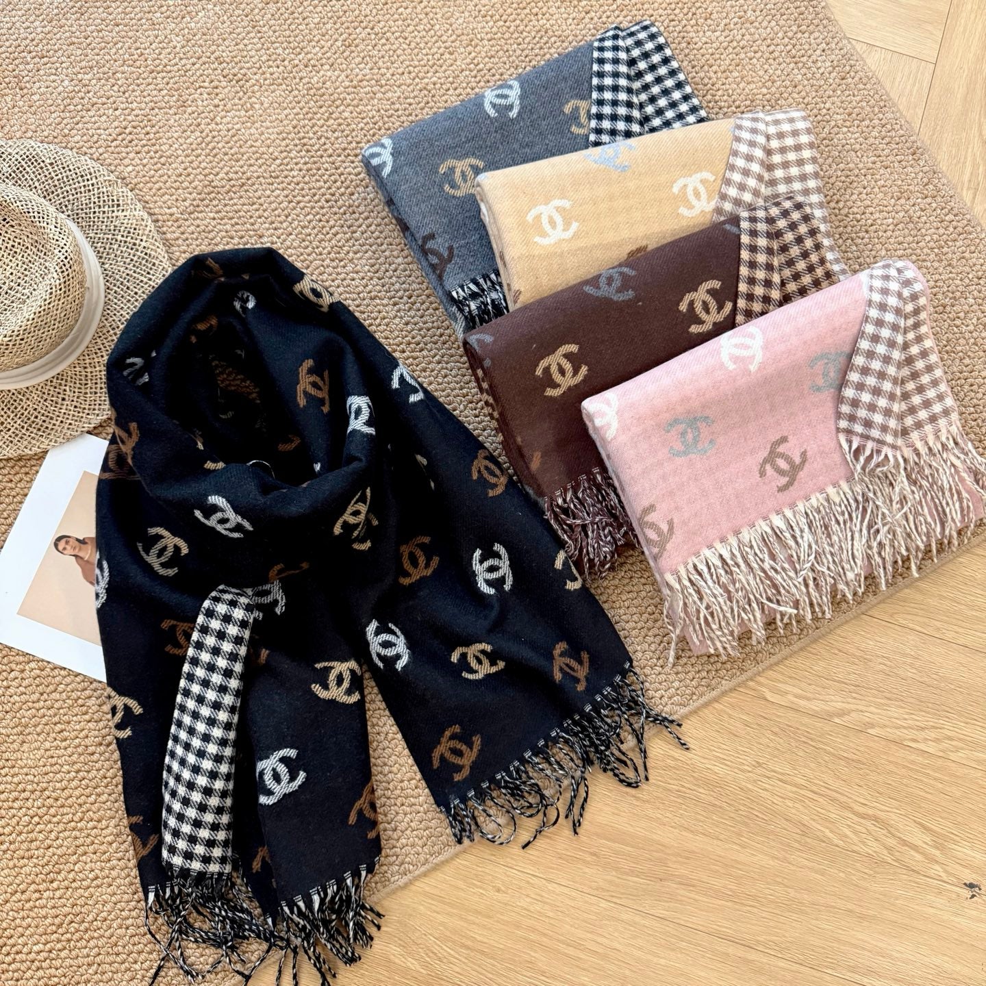 185ZC40WDE Stylish Winter Scarves