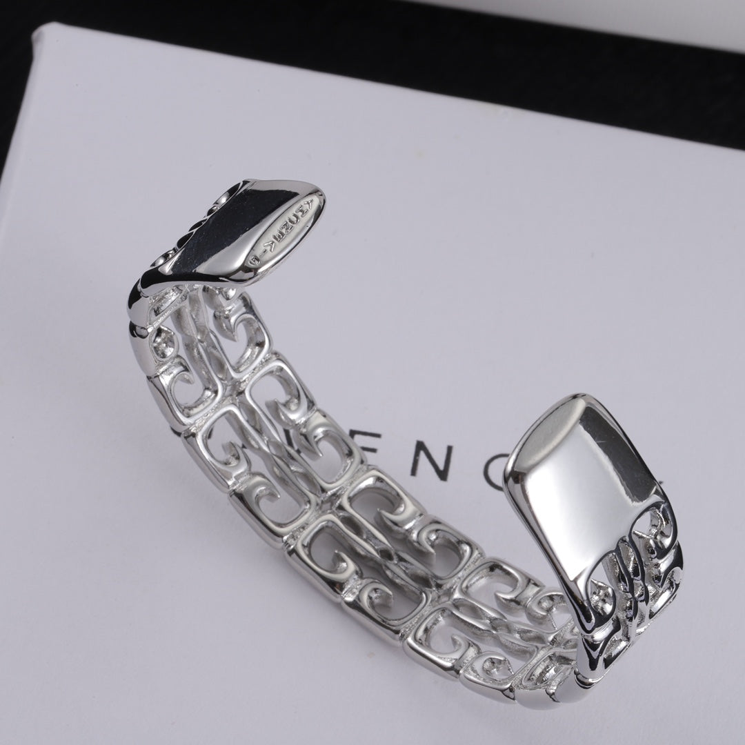 14GV1019KDE Stylish Bracelets