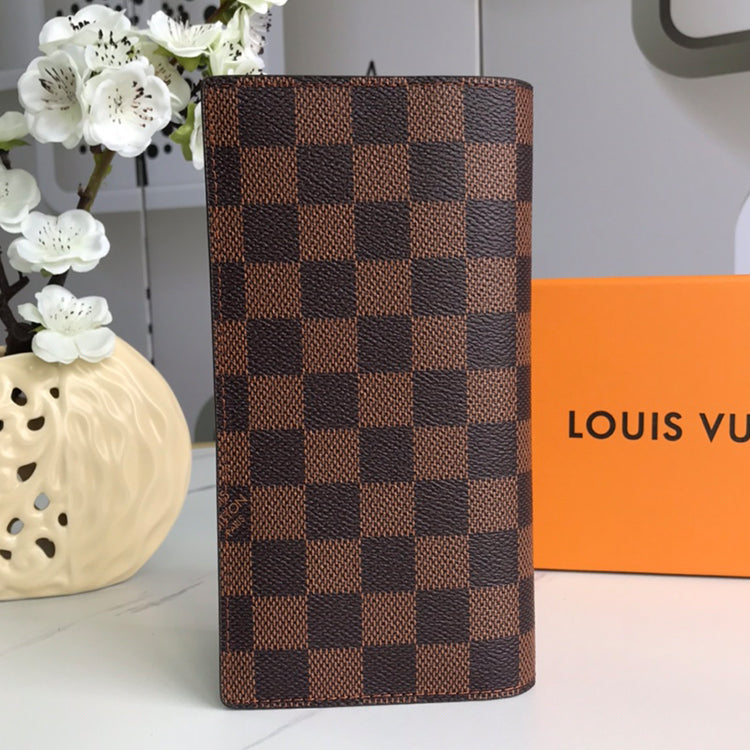 E2BDE Stylish leather wallets