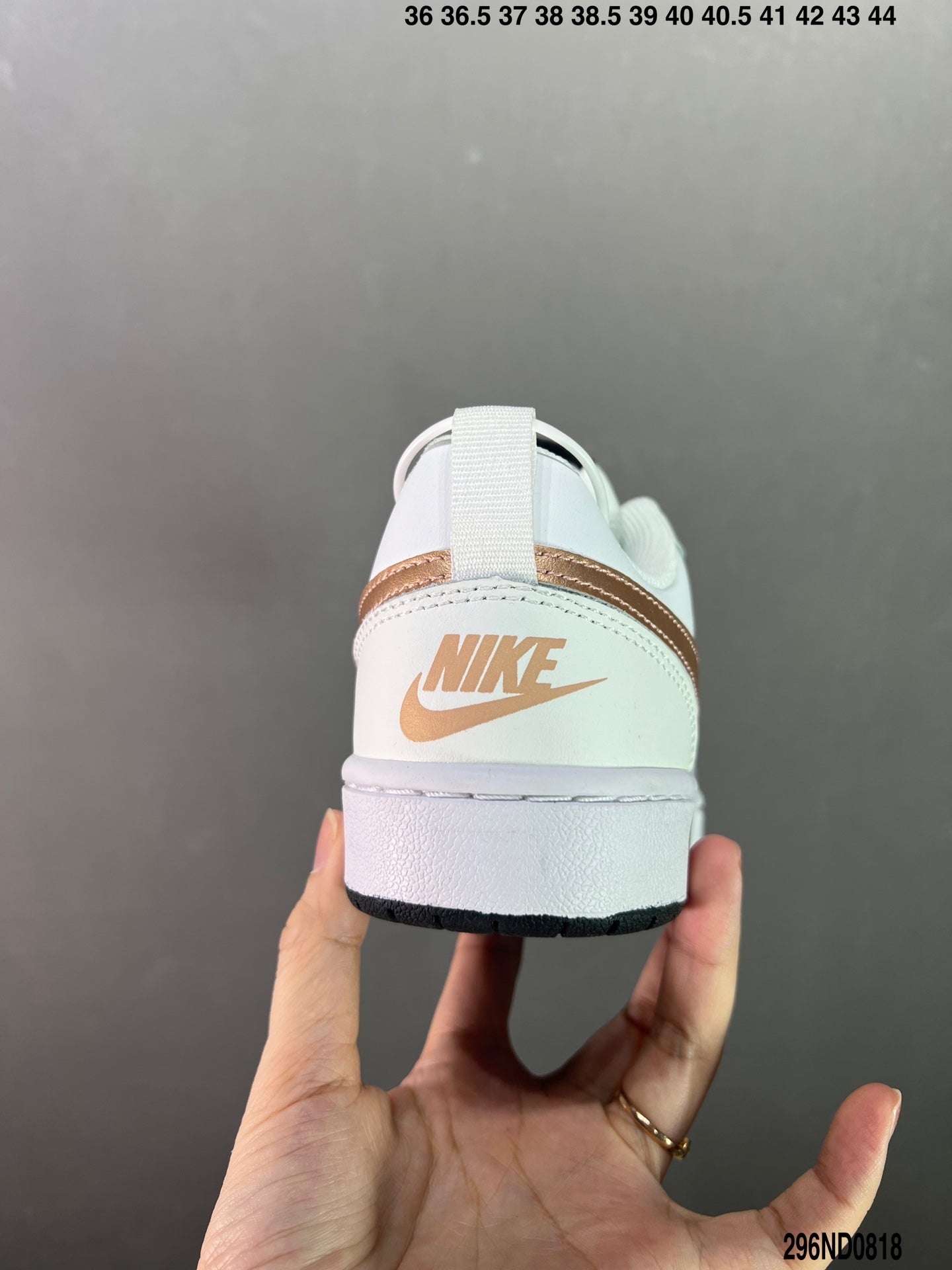4YN40ZDE Stylish Sneakers (No Box, August-October Big Sale)