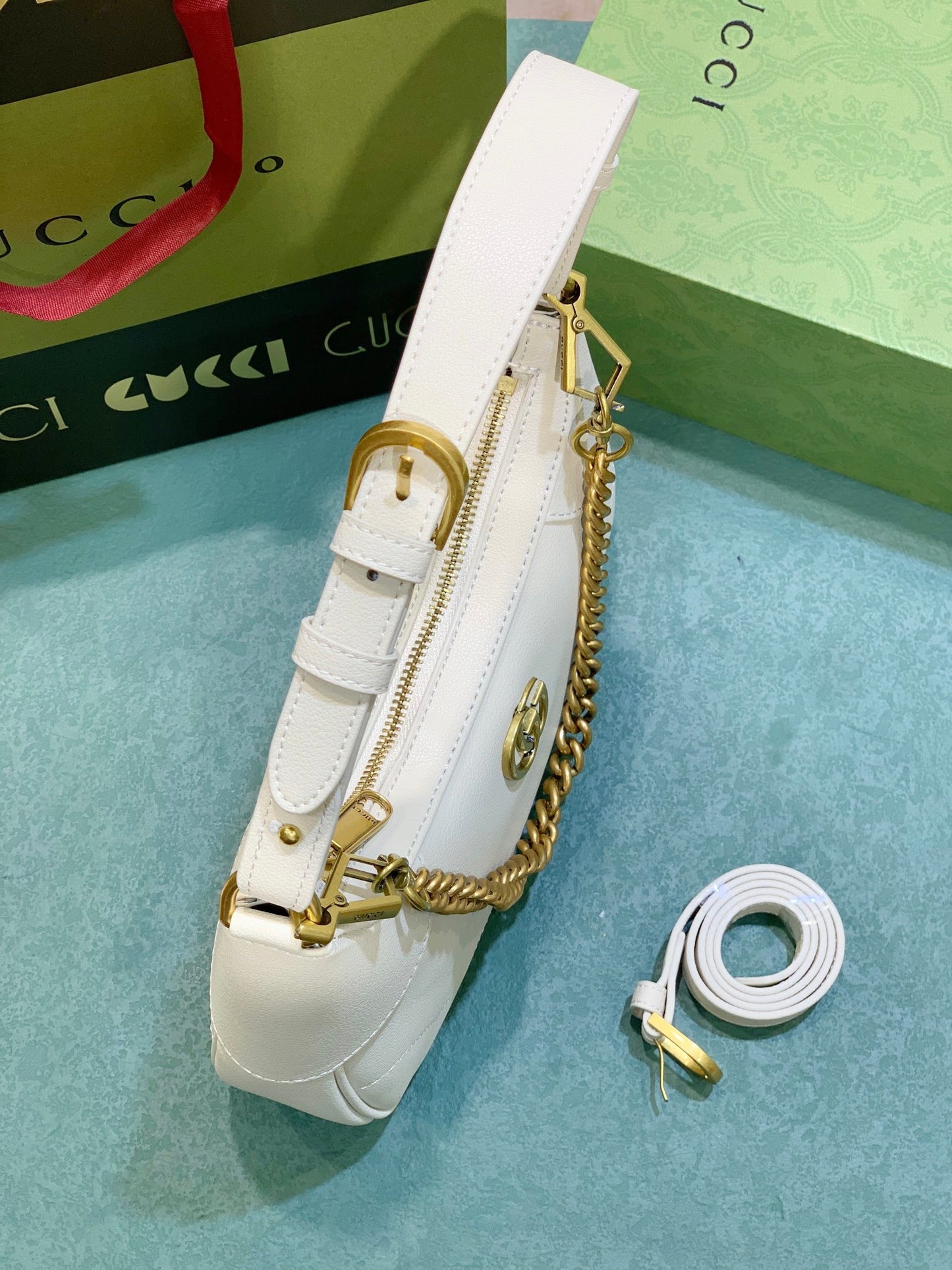 1XB418BDE Stylish leather bag