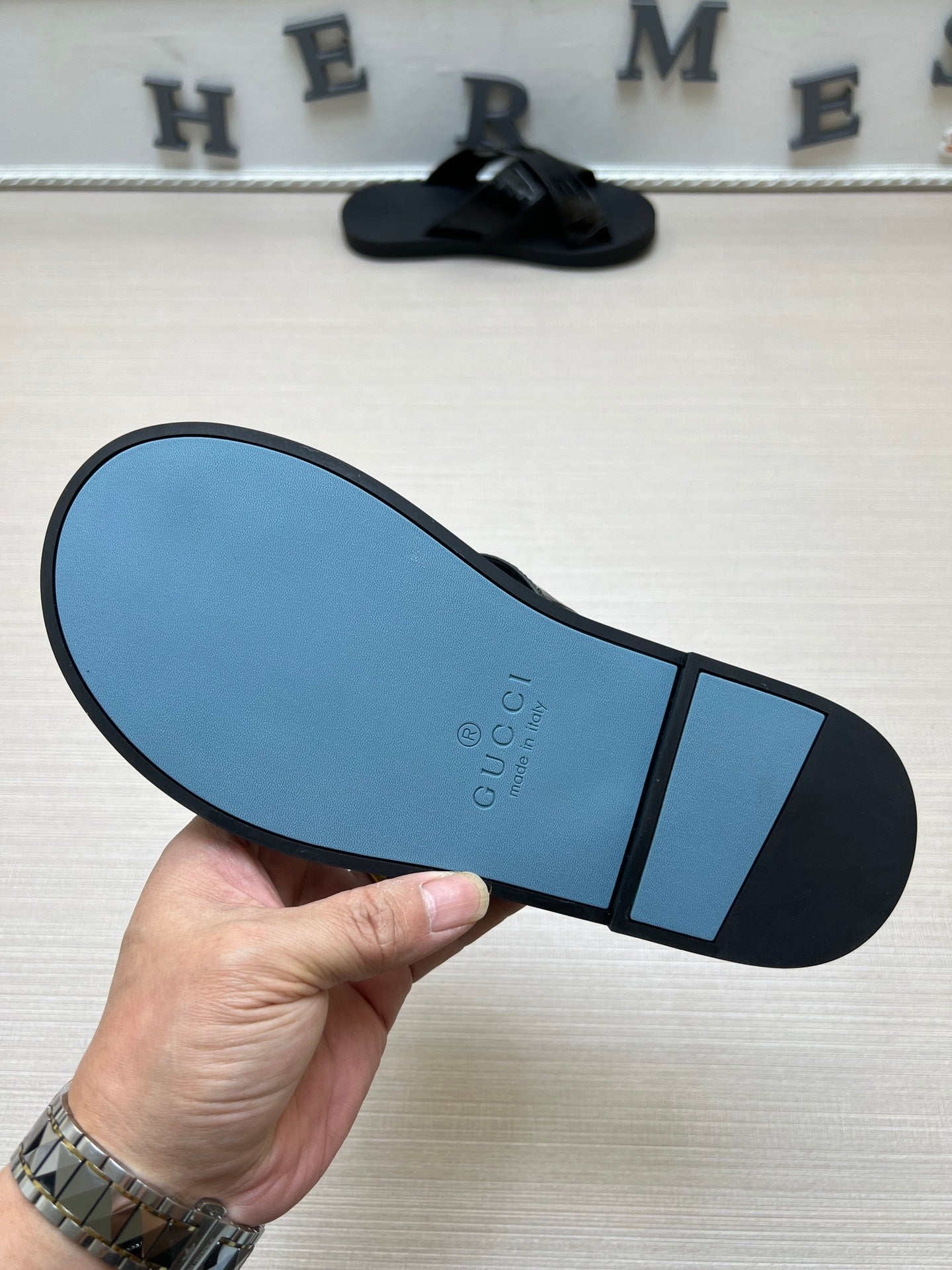 54B12ZDE Stylish slippers