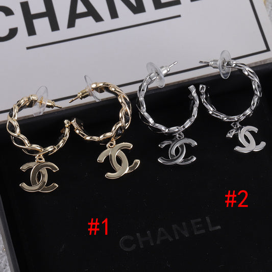 14C687EDE Stylish  Earrings