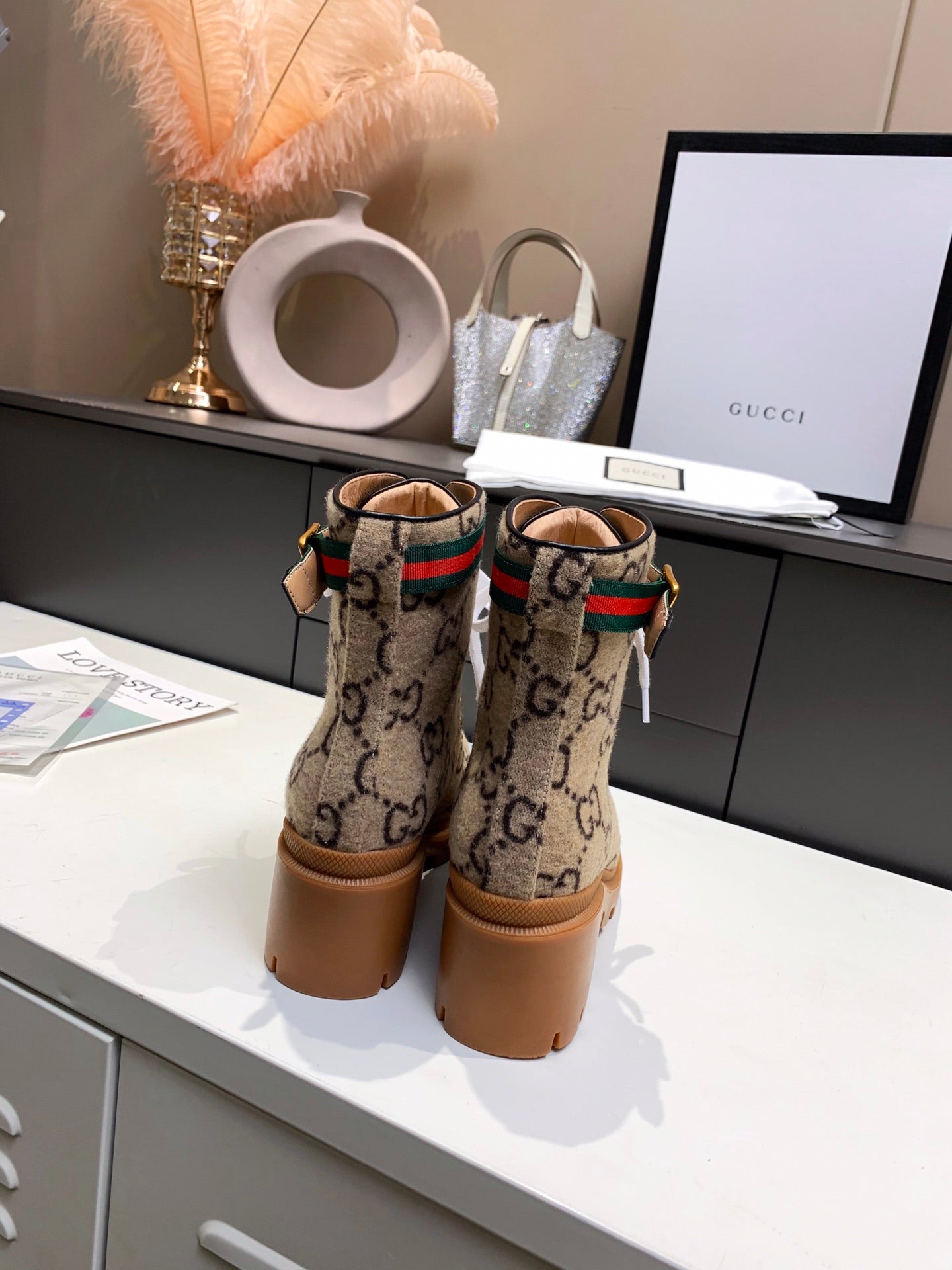 2XB192ZDE Stylish leather boot (top layer leather lining)