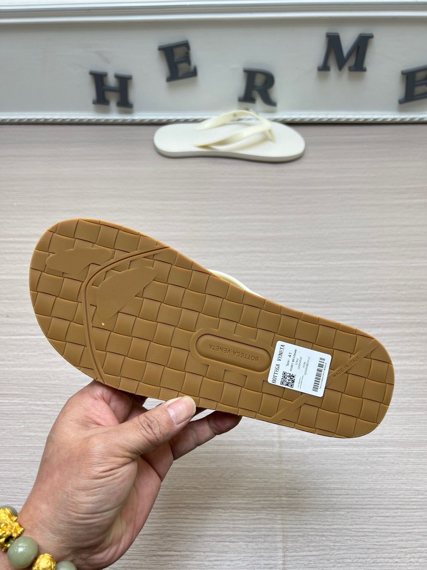 54A162ZDE Stylish slippers