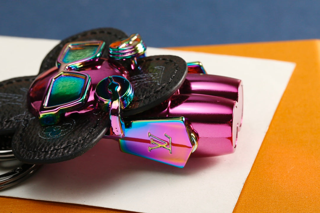 3RE16ADE Stylish key closure