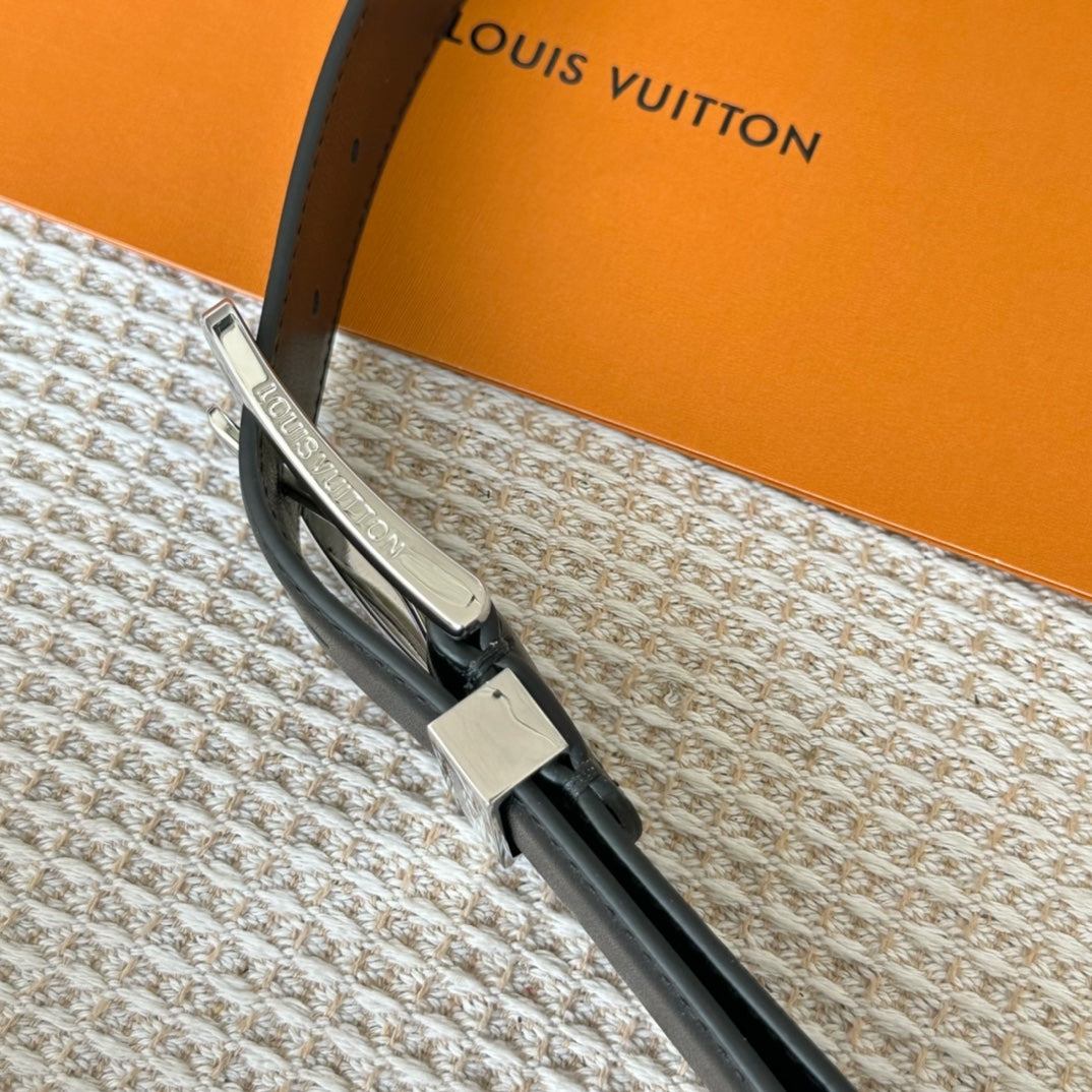 14E53PDE Stylish  High quality belt With full package