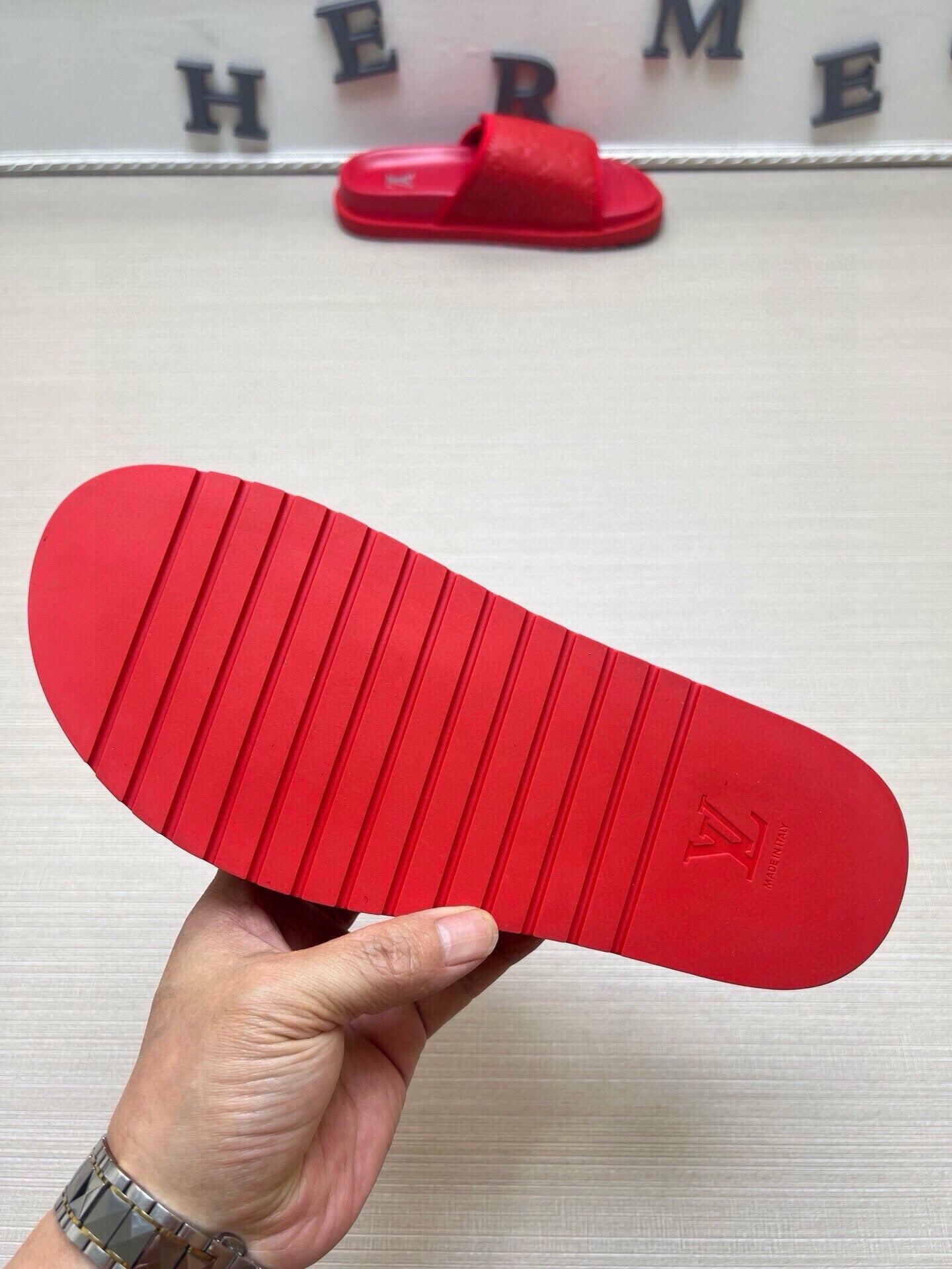 5LE210ZDE Stylish Slippers