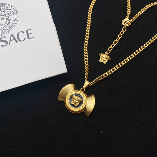 175RV51XDE Stylish  Necklaces