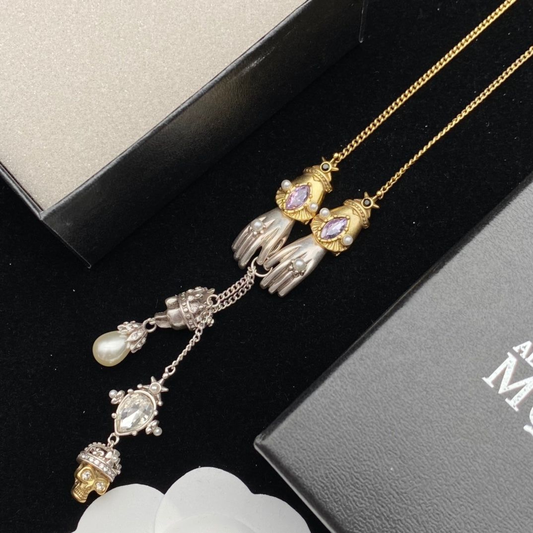 1NMQ246XDE Stylish Necklaces