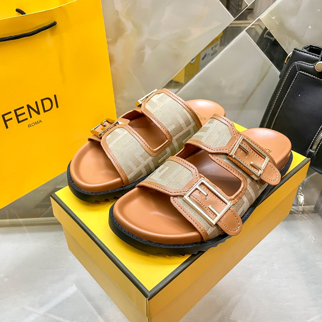14F69ZDE Stylish slippers