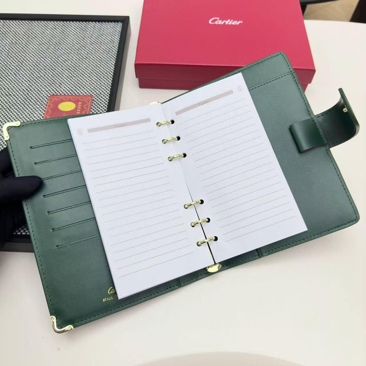 15RK21BDE Stylish leather notebook