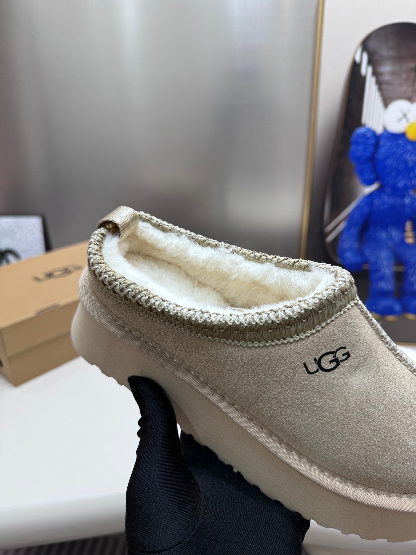 1LU13ZDE Stylish snow boots