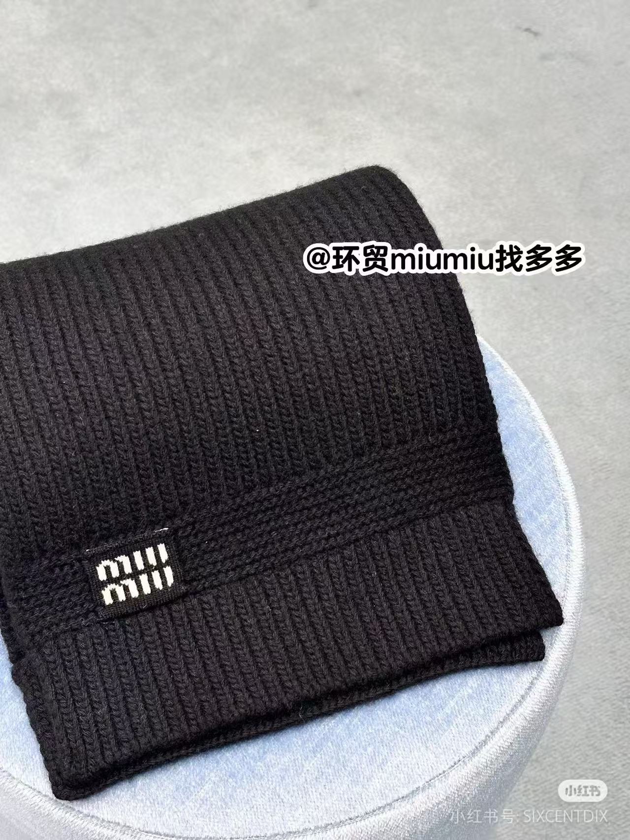 175RA55WDE Stylish Winter Scarves