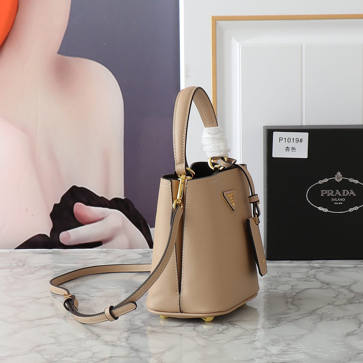 1WP102BDE Stylish leather bag