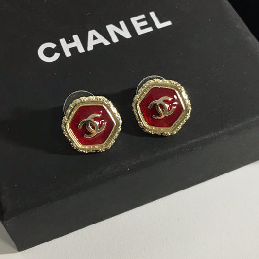 14C796EDE Stylish Earrings
