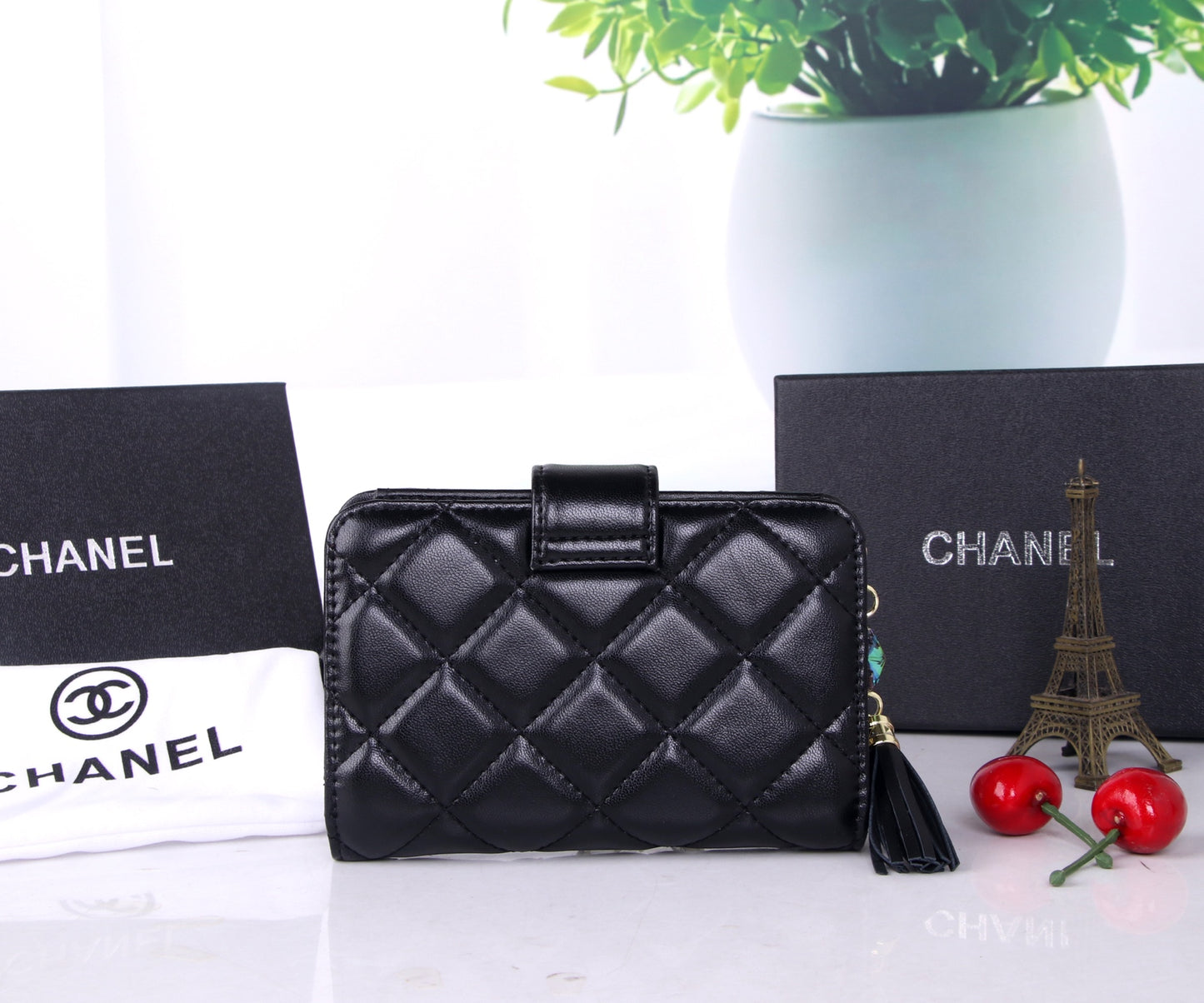 15RC81BDE Stylish leather bag