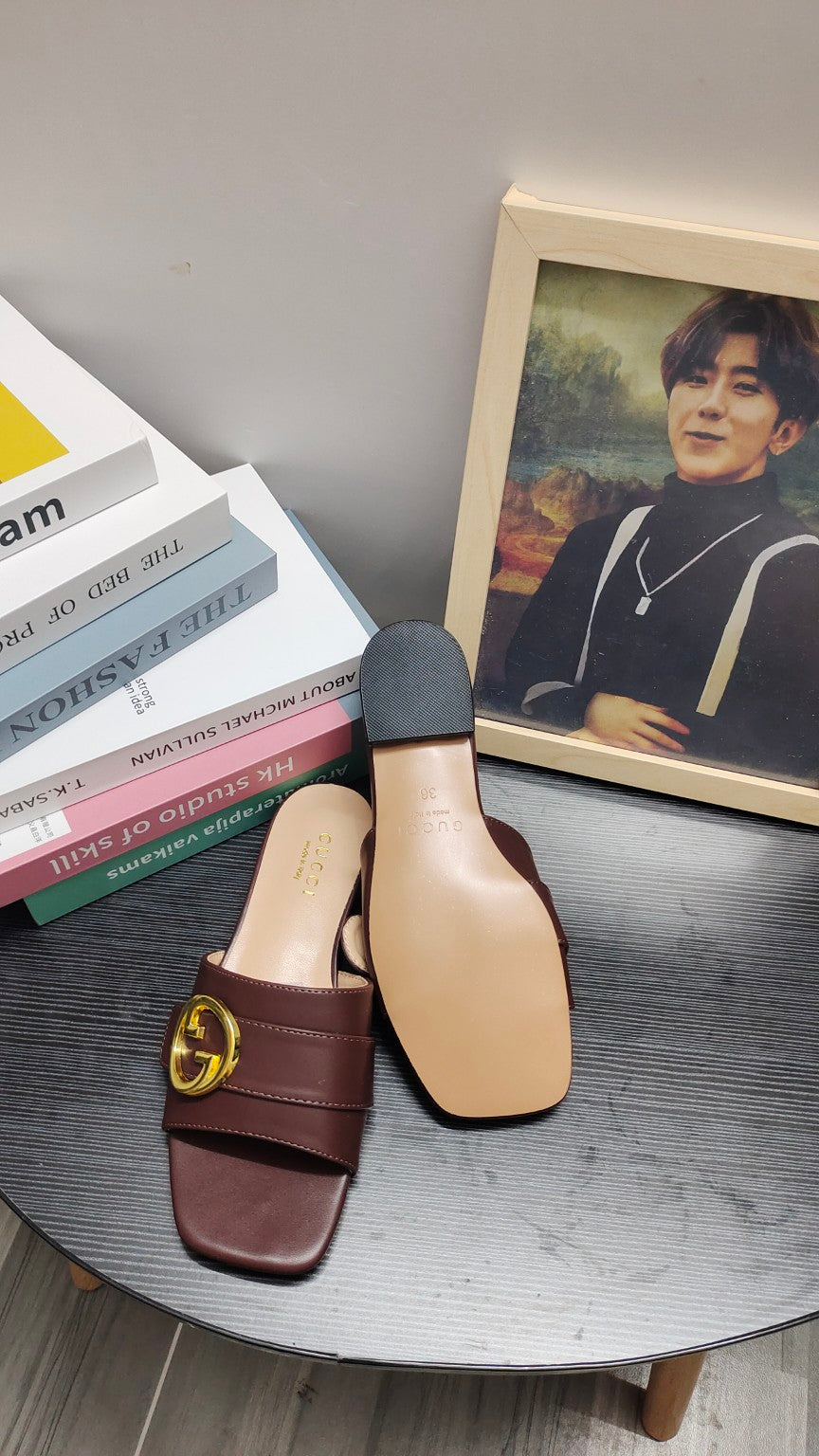 14B101ZDE Stylish Slippers