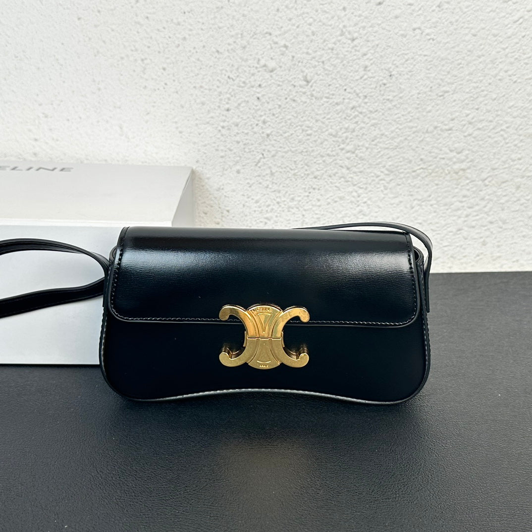 1XE271BDE Stylish leather bag 