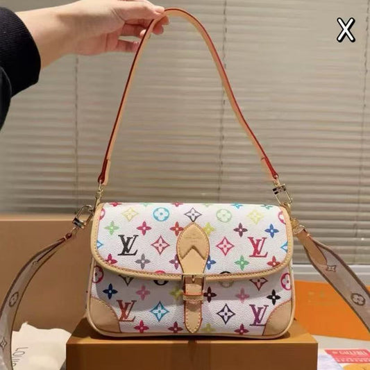 1WE54BDE Stylish leather bag