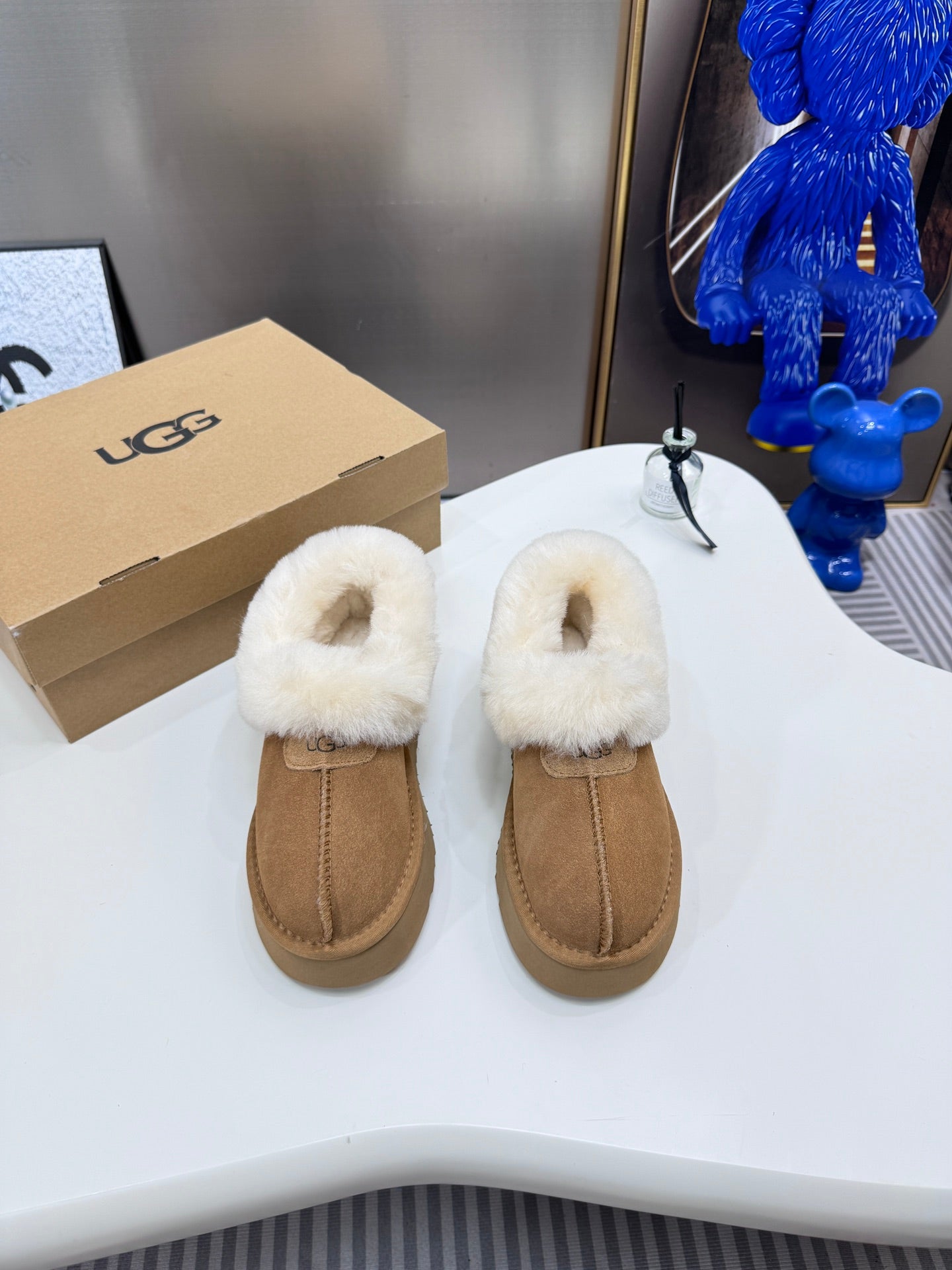 1LU12ZDE Stylish snow boots