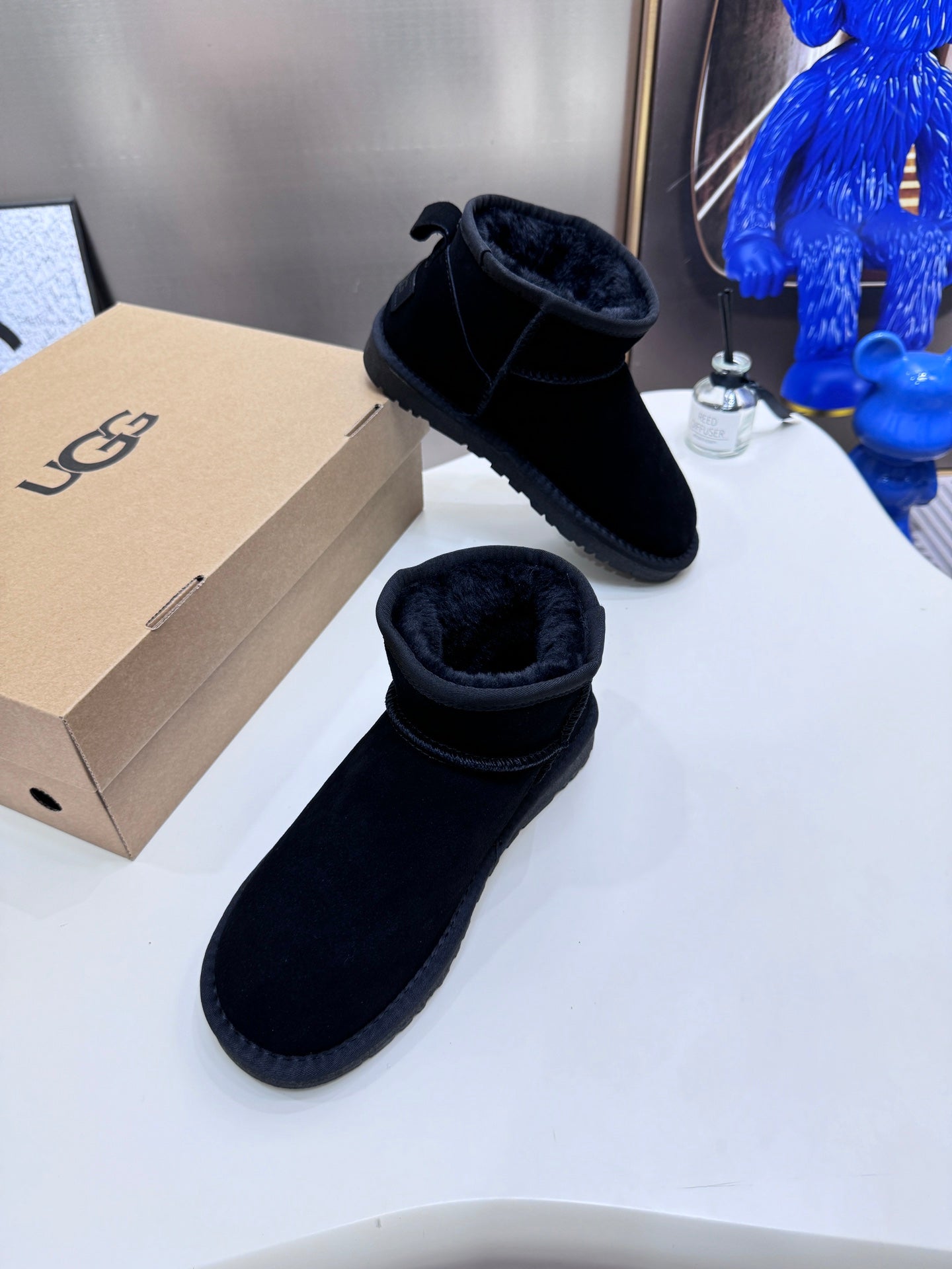 1LU10ZDE Stylish snow boots