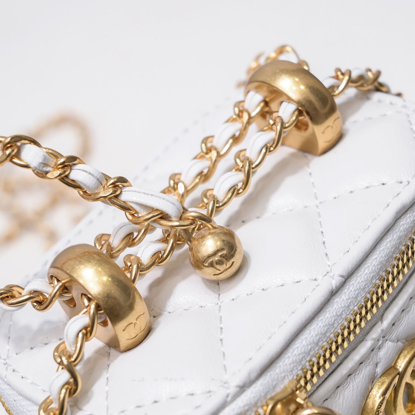 1XC45BDE Stylish leather bag 