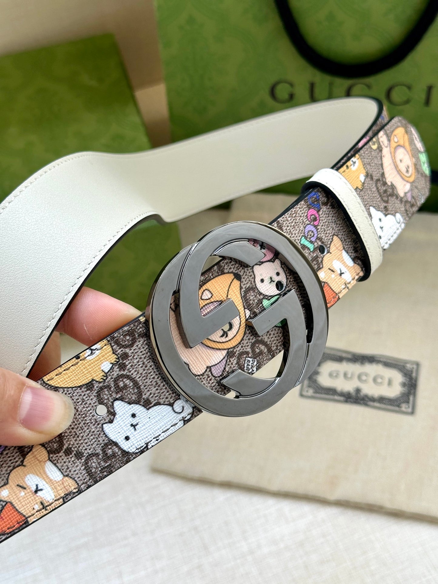 155RB208PDE Stylish  High quality belt With full package