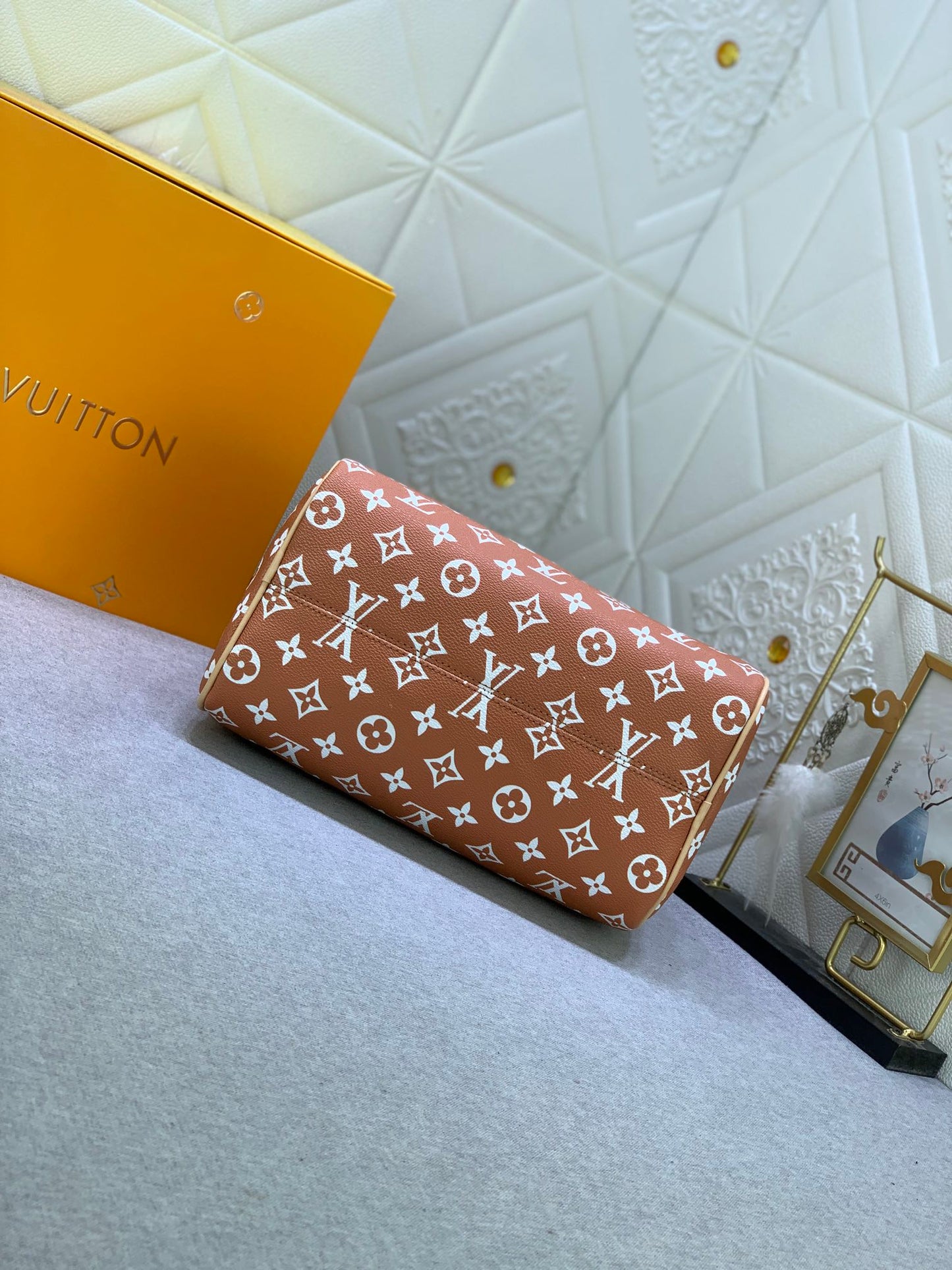 2XE268BDE Stylish leather bag 