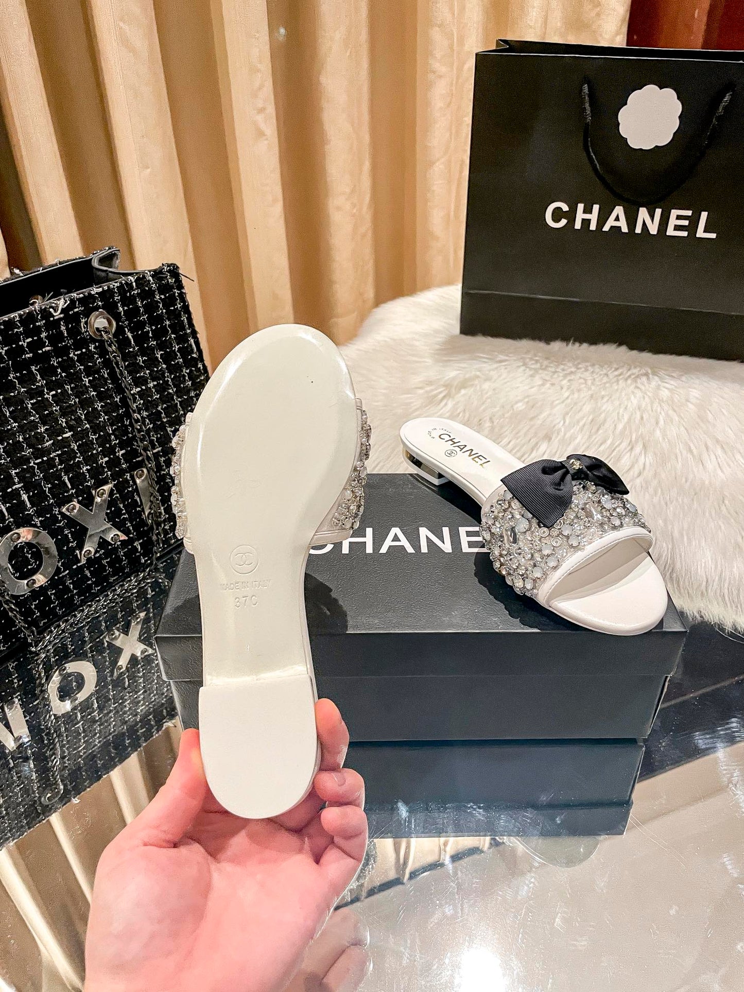 14C165ZDE Stylish Slippers